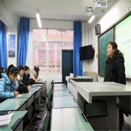外出学习开拓视野，经验分享众人受益 实验小学教育集团康藏路校区开展校本培训活动